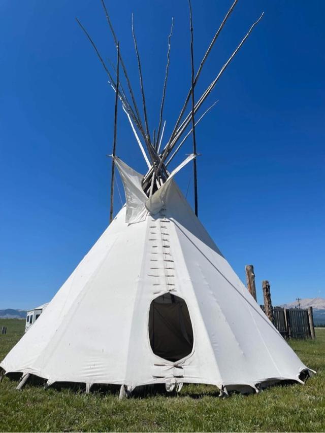 Montana Old West Cabins Affittacamere Babb Esterno foto